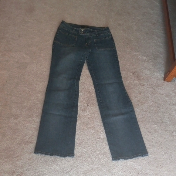 Mid Rise Jean - Picture 4 of 15